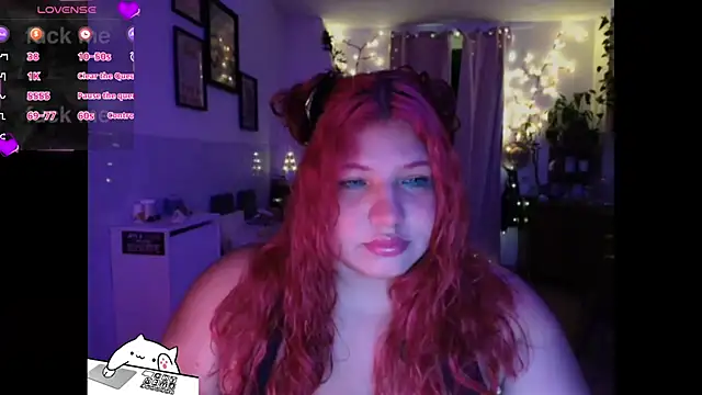 Snapshot of MagicCurves chatting on July 2, 2026, 11:11 pm MagicCurves online show from July 2, 2026, 11:11 pm
