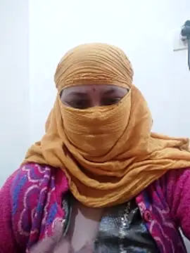 Desi Heat Couple online show from February 19, 2026, 6:32 am