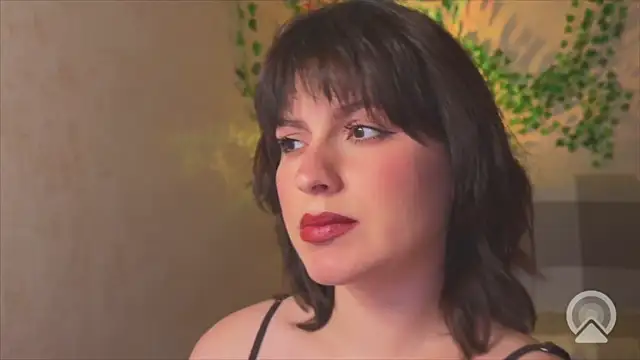 rinamandarina online show from April 7, 2026, 6:32 pm