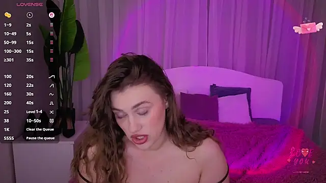 Snapshot of Milana_Monroe chatting on June 14, 2026, 6:20 pm Milana Monroe online show from June 14, 2026, 6:20 pm