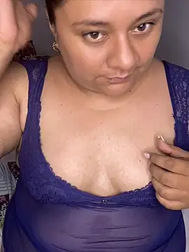 Melanny69x online show from April 22, 2026, 6:09 am