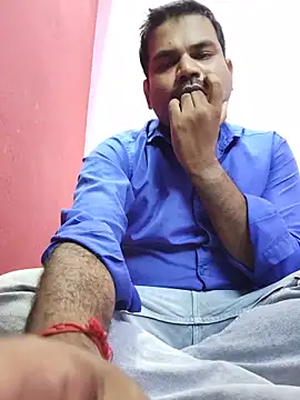 Snapshot of rkr1996kum chatting on May 18, 2026, 9:58 am rkr1996kum online show from May 18, 2026, 9:58 am