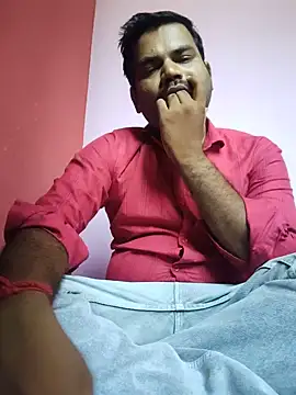 Snapshot of rkr1996kum chatting on June 7, 2026, 5:23 am rkr1996kum online show from June 7, 2026, 5:23 am