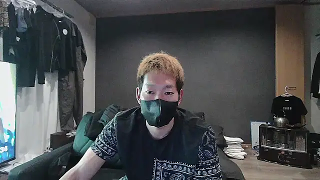 ryuaaaaa online show from February 26, 2026, 5:35 pm