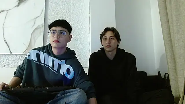 Jean Martiiinez online show from February 24, 2026, 1:28 am