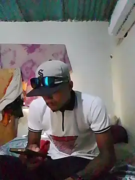 Snapshot of blackhot22c chatting on May 24, 2026, 5:46 pm blackhot22c online show from May 24, 2026, 5:46 pm