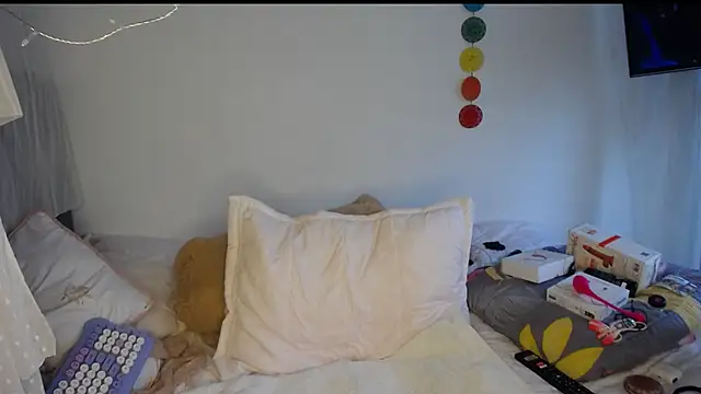 hairylatiingoddess online show from March 11, 2026, 9:20 pm