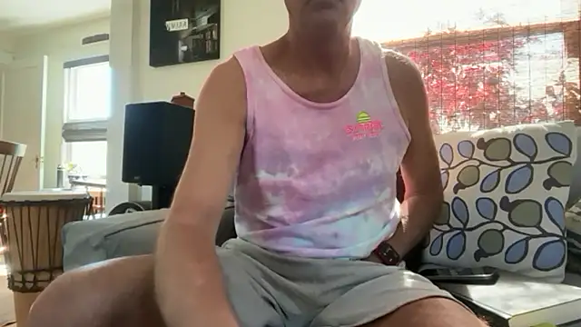 Snapshot of Guy__Grey chatting on June 4, 2026, 1:16 pm Guy Grey online show from June 4, 2026, 1:16 pm