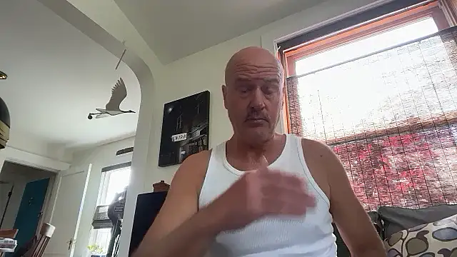 Snapshot of Guy__Grey chatting on June 2, 2026, 1:33 pm Guy Grey online show from June 2, 2026, 1:33 pm