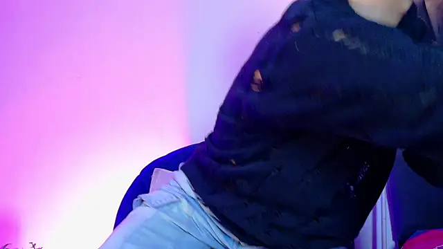 lui x dust online show from April 18, 2026, 3:09 am