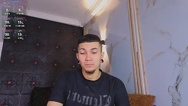 Logan and Reachel online show from April 17, 2026, 7:06 pm