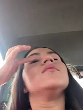 DulceCaroX online show from March 22, 2026, 12:29 pm