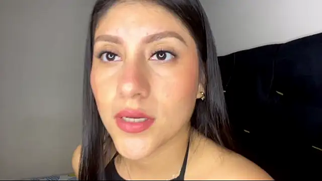 Snapshot of latinasoftie chatting on July 23, 2026, 2:31 am latinasoftie online show from July 23, 2026, 2:31 am