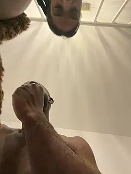 LoveLany9 online show from February 18, 2026, 11:01 pm