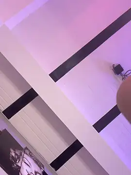 Emmabekerr online show from March 8, 2026, 2:04 am