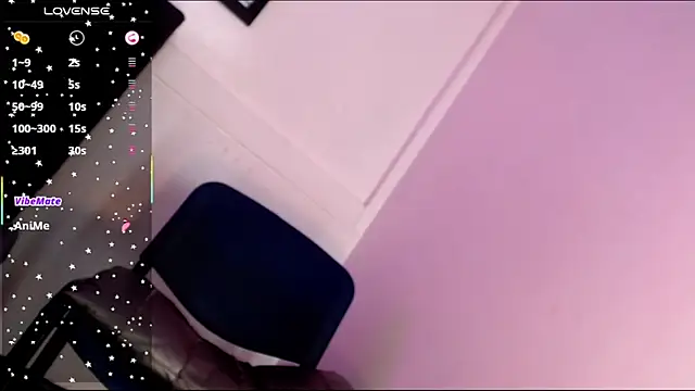 Snapshot of Alondra_Wile chatting on February 27, 2026, 7:35 pm Alondra Wile online show from February 27, 2026, 7:35 pm