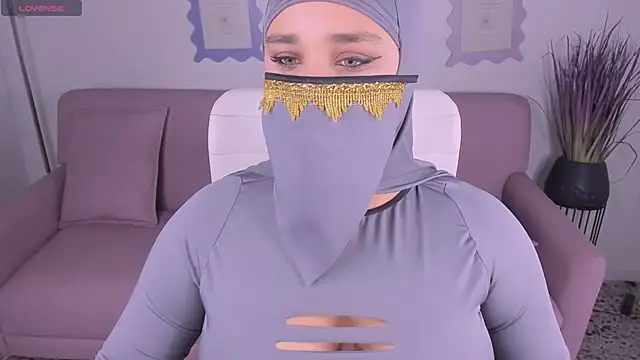 Snapshot of Samira_Zayd chatting on February 23, 2026, 3:52 am Samira Zayd online show from February 23, 2026, 3:52 am