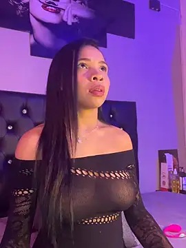 Snapshot of AmberBronw chatting on February 24, 2026, 7:04 pm AmberBronw online show from February 24, 2026, 7:04 pm