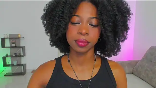 amatiisturr online show from March 21, 2026, 4:44 pm