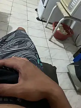 Rikellmee  online show from February 22, 2026, 11:17 pm