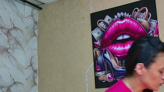 QueenSallyDesire online show from April 9, 2026, 3:19 am