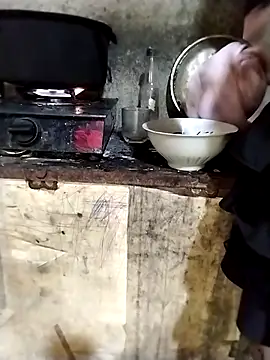 ngocbao11 online show from March 2, 2026, 7:15 am