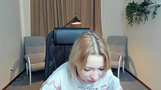 PortiaJefford online show from February 20, 2026, 12:29 pm