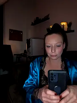 ZaramourXMrX online show from February 19, 2026, 8:17 pm