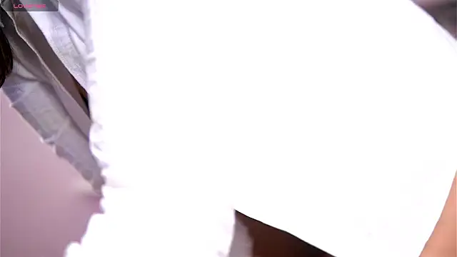 Snapshot of Playful_Issa chatting on March 2, 2026, 7:15 am Playful Issa online show from March 2, 2026, 7:15 am