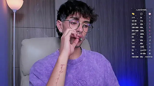 Snapshot of sr_sprinkles chatting on February 20, 2026, 7:38 pm sr sprinkles online show from February 20, 2026, 7:38 pm