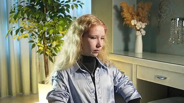 Snapshot of AmalElway chatting on February 21, 2026, 9:44 am AmalElway online show from February 21, 2026, 9:44 am