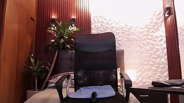 lorena bv1 online show from February 22, 2026, 1:30 am