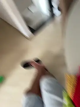 rolanelassss online show from February 24, 2026, 4:52 pm