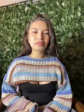 Mady Pink online show from April 13, 2026, 1:20 am