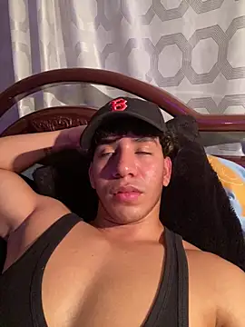 Snapshot of Alejandrososas chatting on February 24, 2026, 8:42 pm Alejandrososas online show from February 24, 2026, 8:42 pm