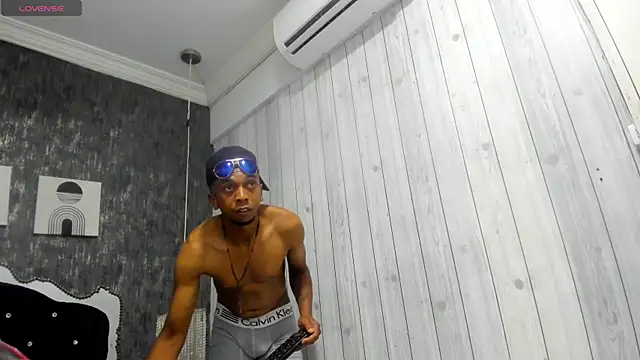 Snapshot of bray_1999 chatting on February 27, 2026, 3:40 am bray 1999 online show from February 27, 2026, 3:40 am