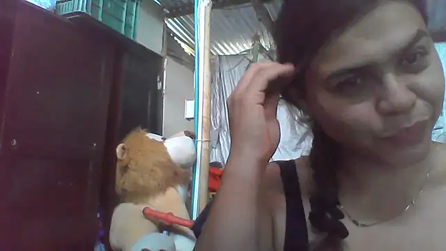 Snapshot of mar_coral2 chatting on May 20, 2026, 8:06 pm mar coral2 online show from May 20, 2026, 8:06 pm