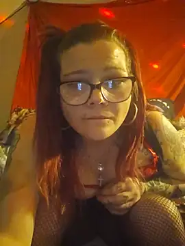 Snapshot of Sexymilf6992 chatting on May 24, 2026, 9:26 pm Sexymilf6992 online show from May 24, 2026, 9:26 pm