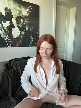 HoneyBunny18 online show from March 17, 2026, 2:09 pm