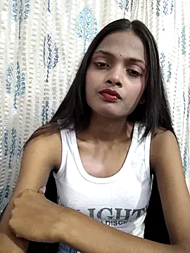 iam-anshika online show from April 14, 2026, 5:12 am