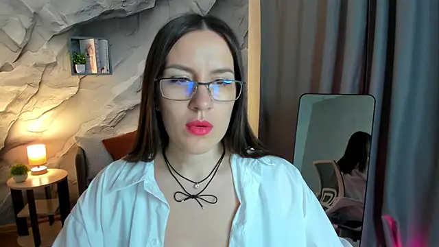 Snapshot of asti_bubbles chatting on June 5, 2026, 1:32 am asti bubbles online show from June 5, 2026, 1:32 am