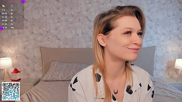 CleopatraHabibi online show from February 26, 2026, 6:02 am