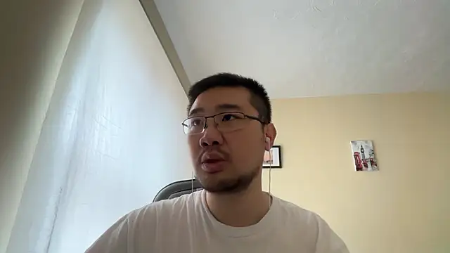 jasonryu2025 online show from April 15, 2026, 9:15 am