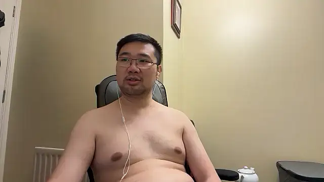 jasonryu2025 online show from May 25, 2026, 9:57 pm