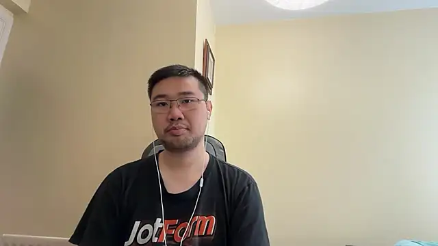 Snapshot of jasonryu2025 chatting on June 3, 2026, 8:26 am jasonryu2025 online show from June 3, 2026, 8:26 am