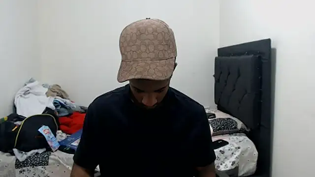 blackhorseet online show from April 12, 2026, 8:56 pm