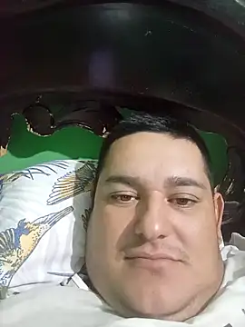 BIGLATINOANDMILKMAN online show from February 20, 2026, 6:32 pm