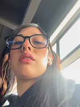 Snapshot of susi_chimm chatting on June 16, 2026, 1:11 pm susi chimm online show from June 16, 2026, 1:11 pm