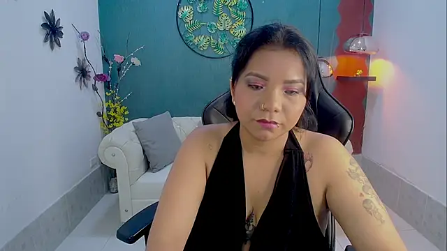Elizabeth Suan  online show from February 23, 2026, 12:17 pm