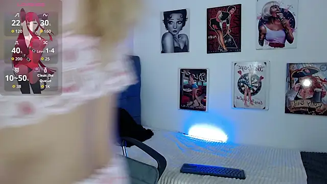 Snapshot of Lana_C chatting on March 4, 2026, 1:24 am Lana C online show from March 4, 2026, 1:24 am